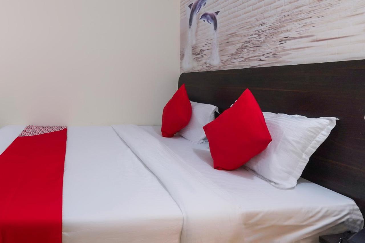 Oyo Flagship 68474 Hotel Viraj Pune Exterior photo
